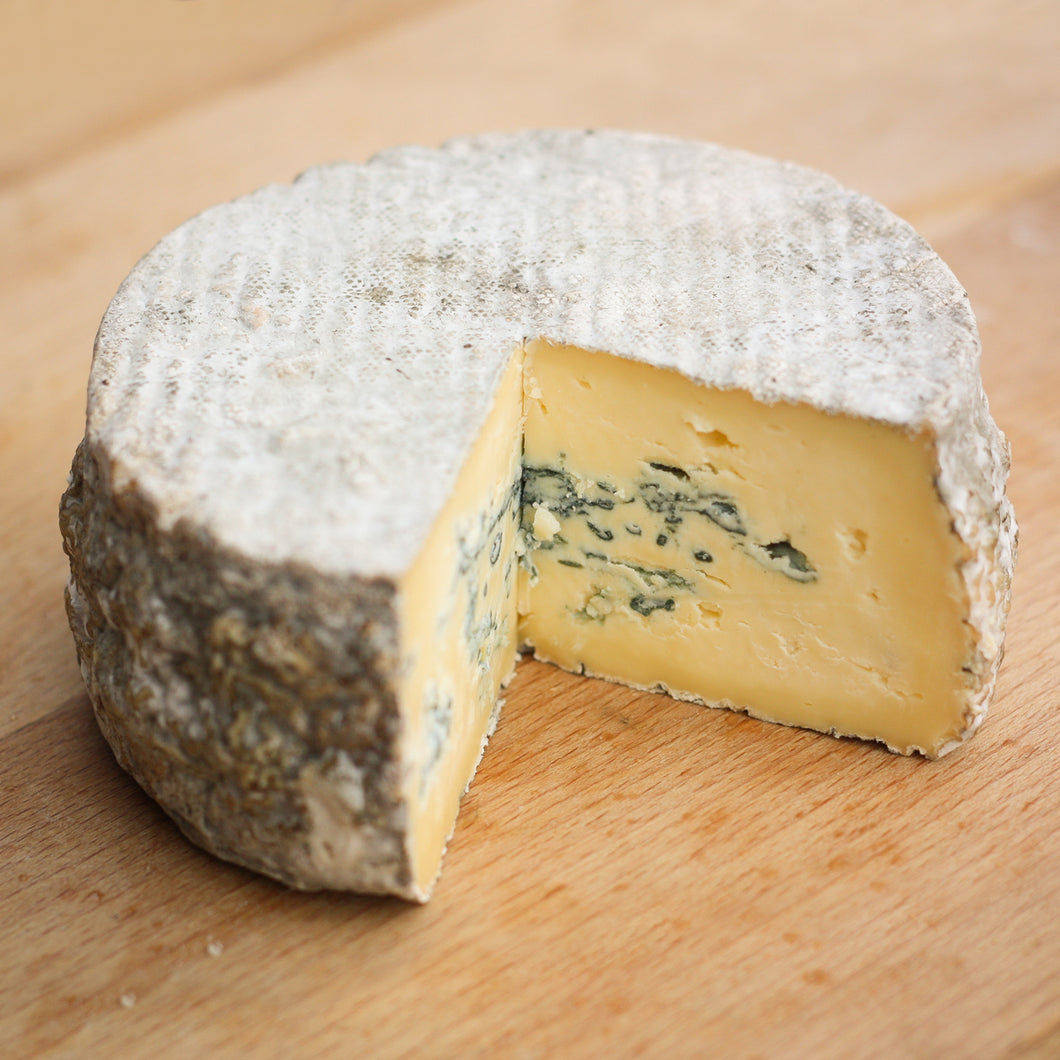 St Cuthberts Blue Cheese